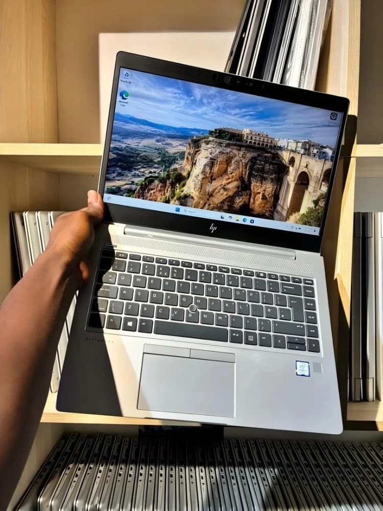 HP ELITEBOOK 830 G6-i5 8th Gen | 8GB | 256GB SSD - Image 1