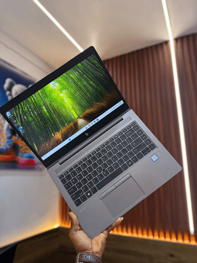 HP ZBOOK14U G6 - Image 1